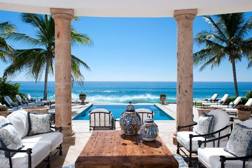Top 5 Beachfront Condos for Rent in Cabo San Lucas